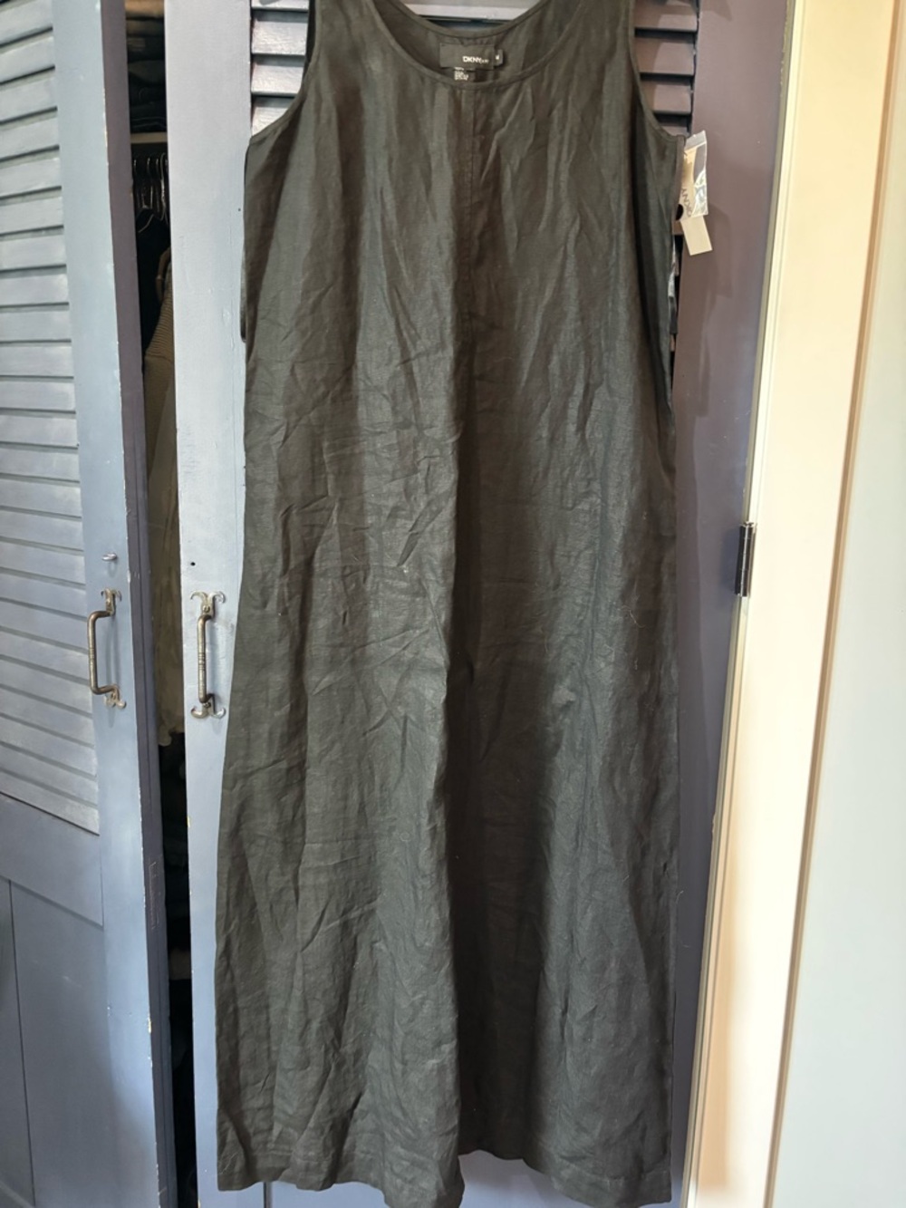 Black Linen Scoop Neck Sleeveless Dress